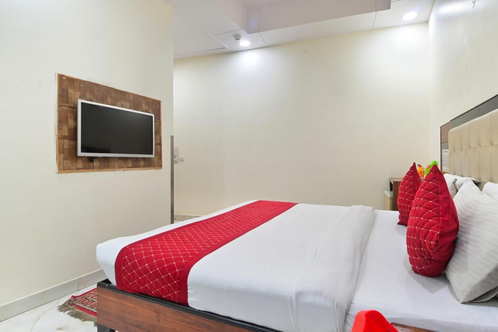Hotel Emporio View - New Delhi Railway Station - Paharganj ภายนอก รูปภาพ