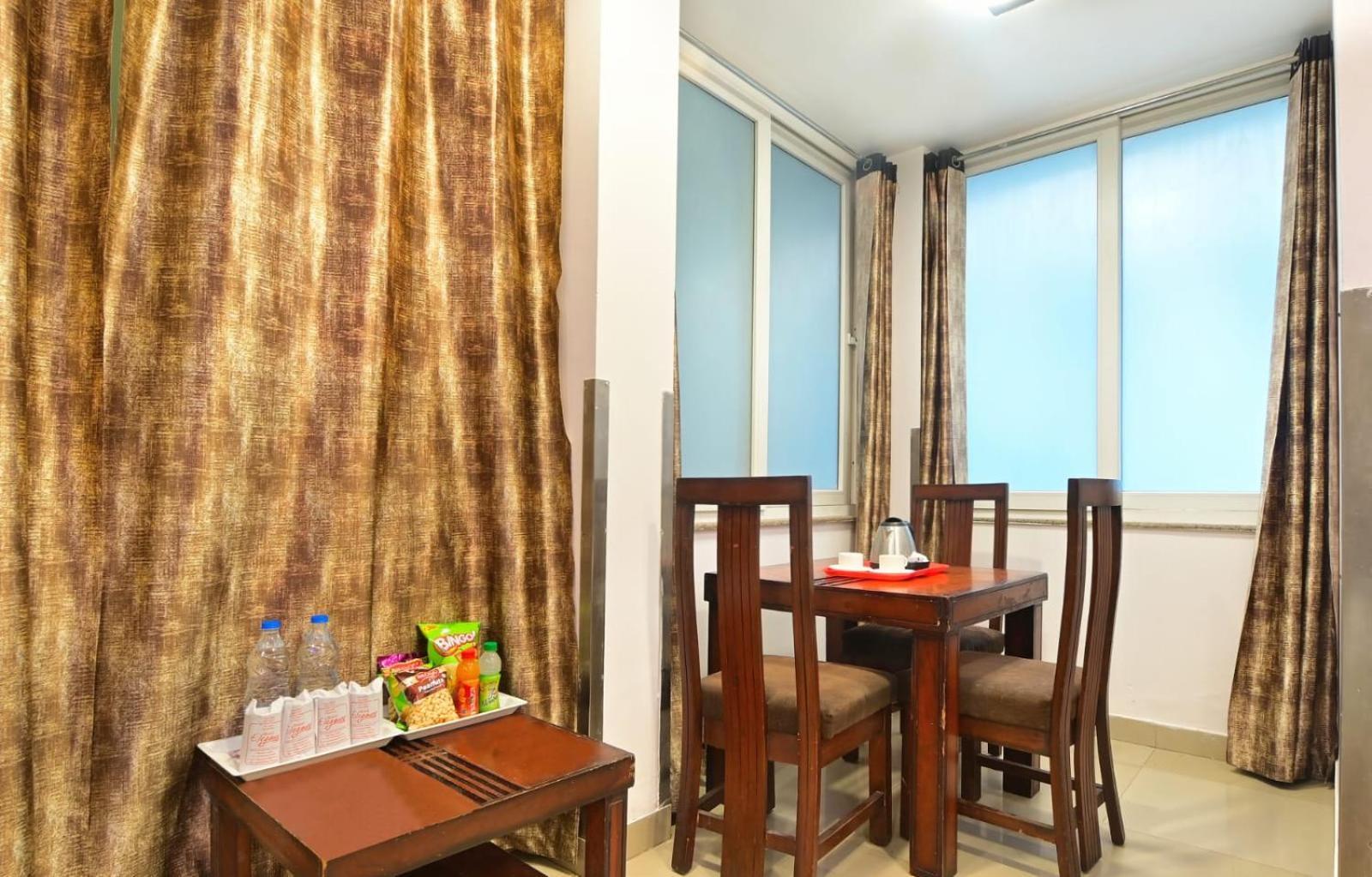 Hotel Emporio View - New Delhi Railway Station - Paharganj ภายนอก รูปภาพ